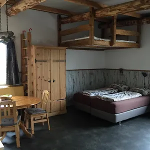 De Droomhut , Den Hoorn (South Holland) Pays-Bas